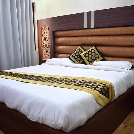 Hotel Grey Castle Haridwār Esterno foto